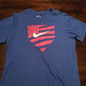 Nike tshirt